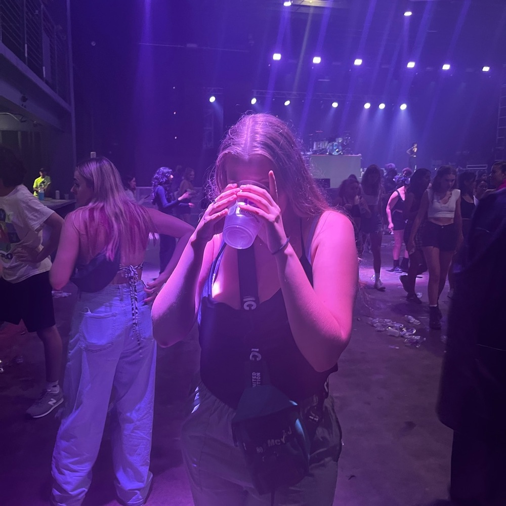 Meet your Posher, Bella